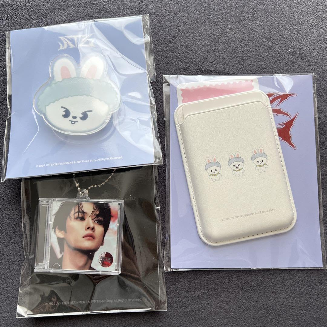 Amazon.co.jp: straykids スキズ リノ ATE 韓国 ポップアップ